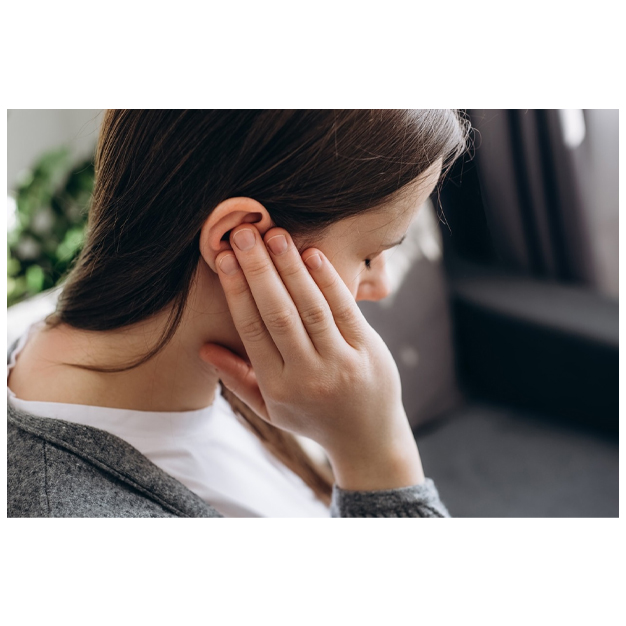 صدای باد در گوش راست نشانه چیست ؟